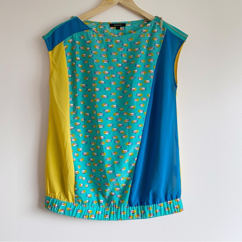 Radzoli 80s Style Fish Print Short Sleeve Top